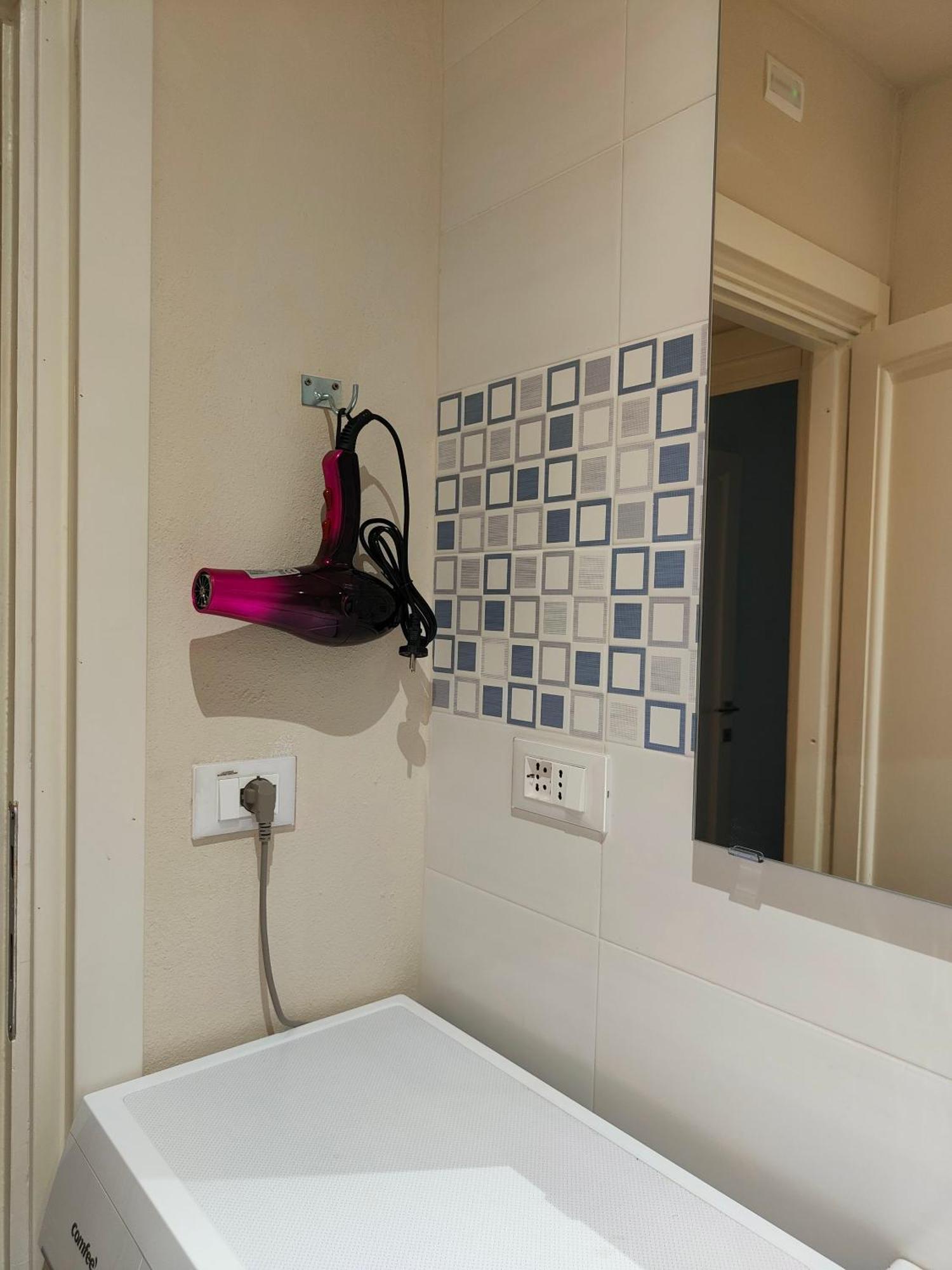 Discover Donatello - Fiorenza Florence Exterior photo